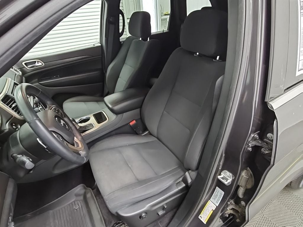 2016 Jeep Grand Cherokee Laredo