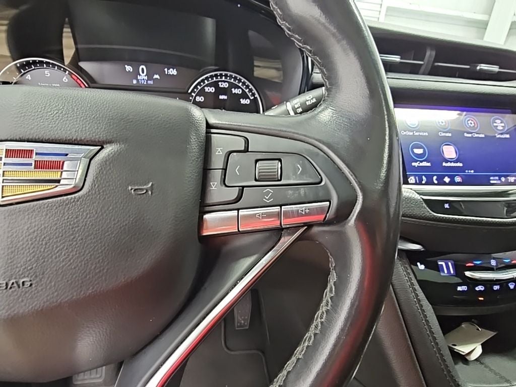 2023 Cadillac XT6 Luxury