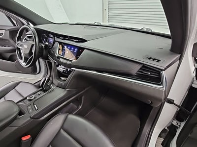 2023 Cadillac XT6 Luxury