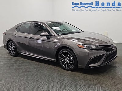 2024 Toyota Camry SE