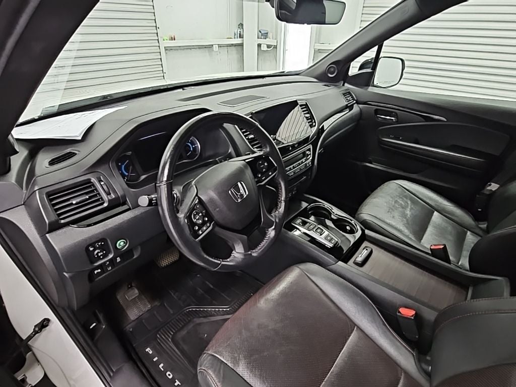 2021 Honda Pilot Black Edition