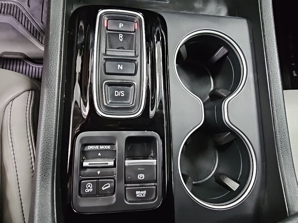 2023 Honda Pilot Touring