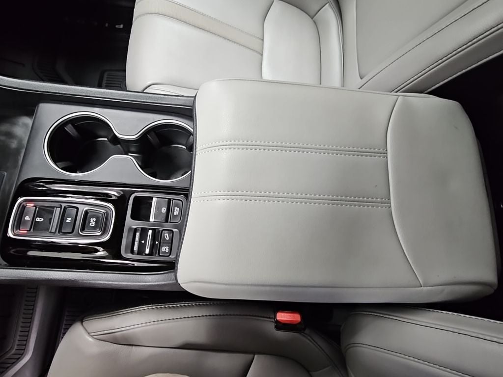 2023 Honda Pilot Touring