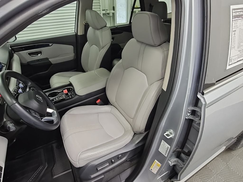 2023 Honda Pilot Touring