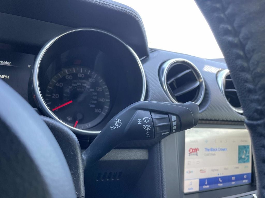 2022 Ford Mustang EcoBoost