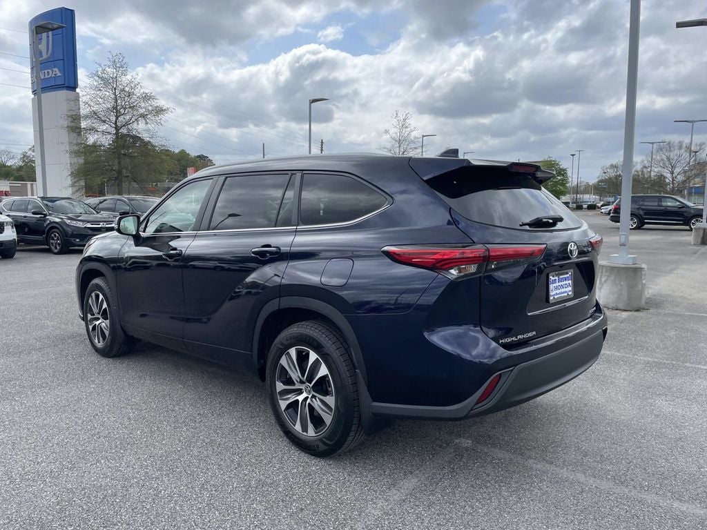2023 Toyota Highlander L