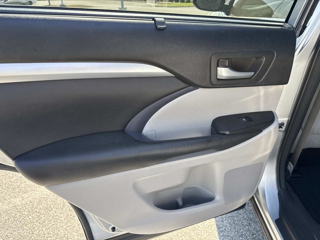 2018 Toyota Highlander SE