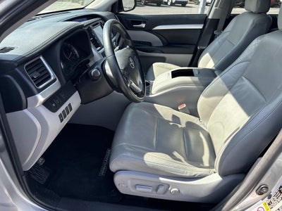 2018 Toyota Highlander SE