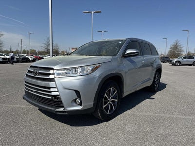 2018 Toyota Highlander SE