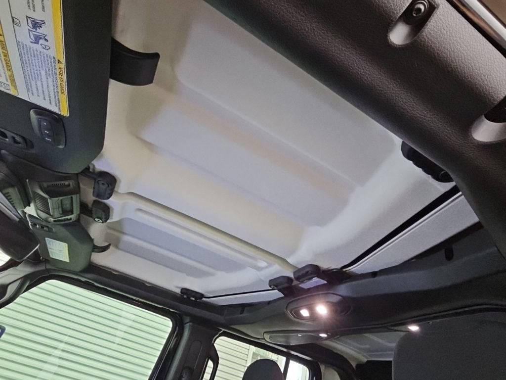 2025 Jeep Gladiator Mojave 4x4