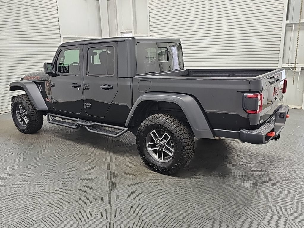 2025 Jeep Gladiator Mojave 4x4