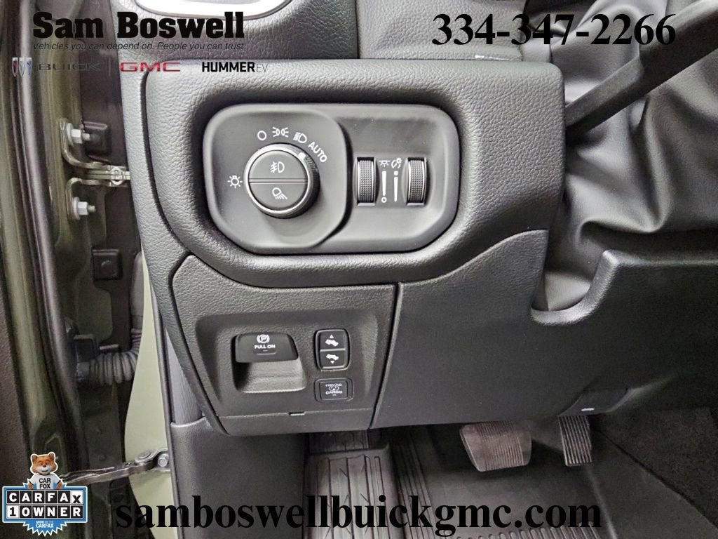 2026 RAM 1500 Big Horn Crew Cab 4x4 5'7" Box