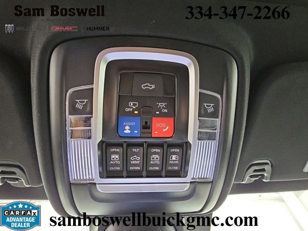 2024 RAM 1500 Laramie Crew Cab 4x4 5'7" Box