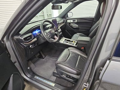 2023 Ford Explorer Platinum