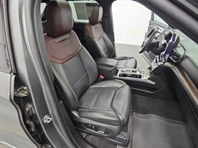 2023 Ford Explorer Platinum