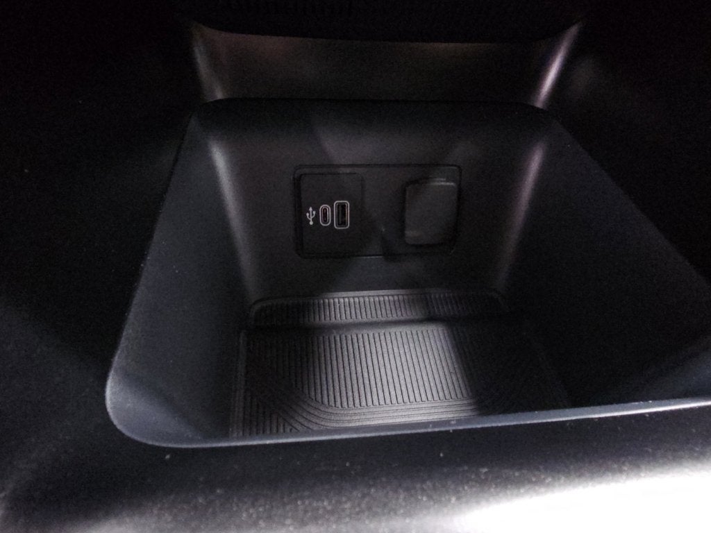 2026 Ford Explorer Active - Photo 21