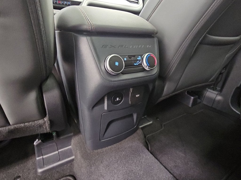 2026 Ford Explorer Active - Photo 33