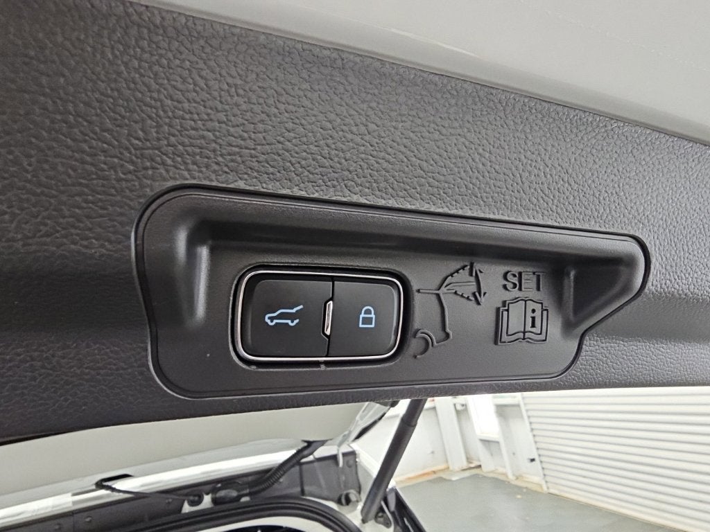 2026 Ford Explorer Active - Photo 37