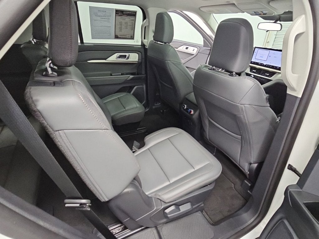 2026 Ford Explorer Active - Photo 38