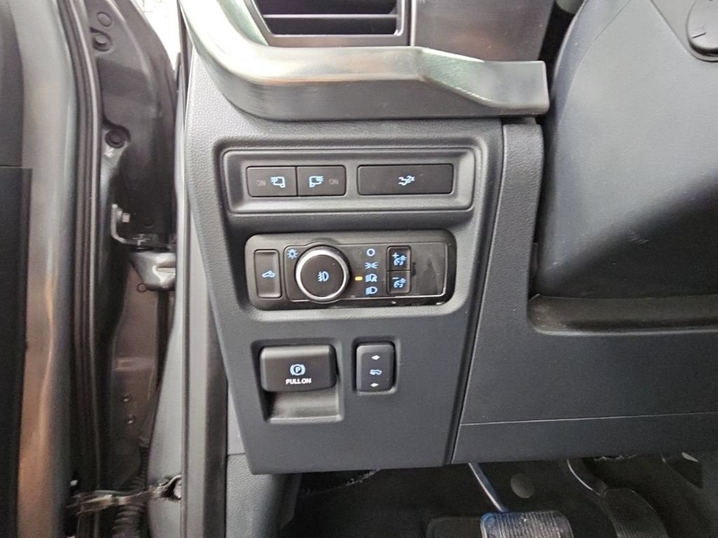 2023 Ford F-150 Lariat - Photo 31