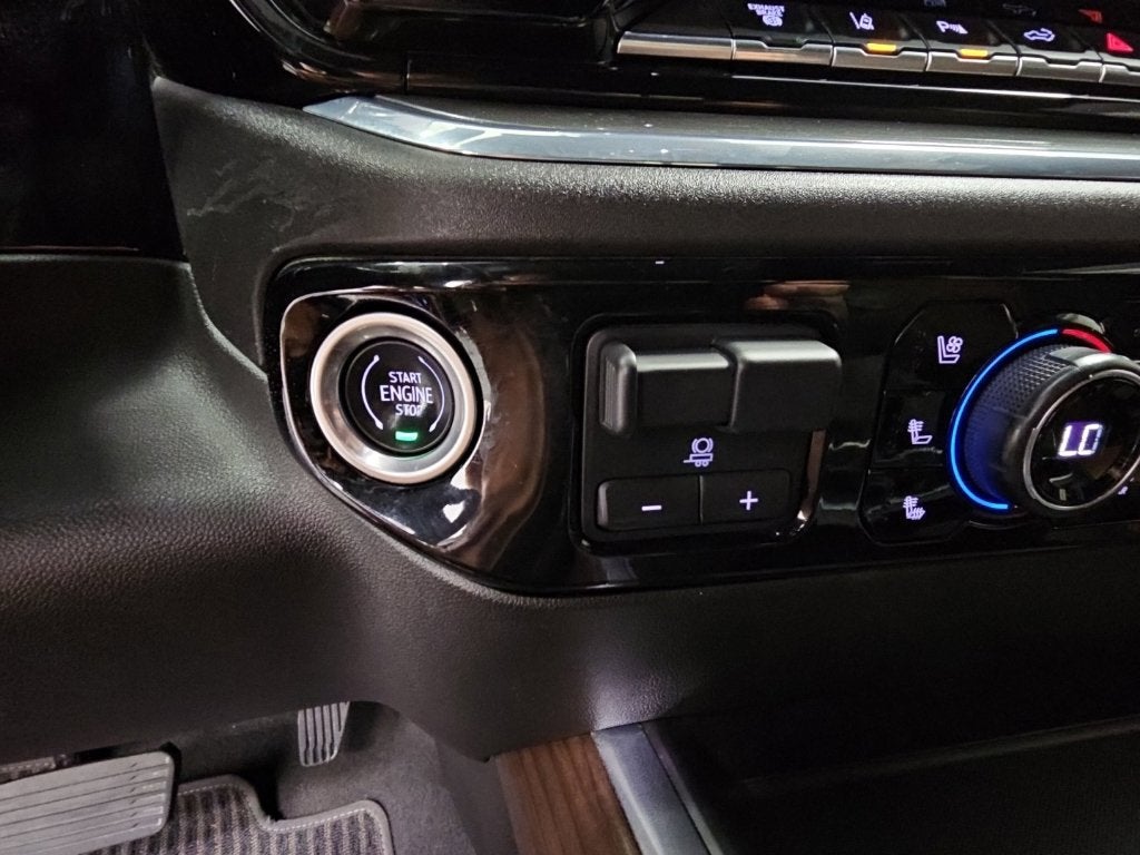 2024 Chevrolet Silverado 3500HD High Country - Photo 22