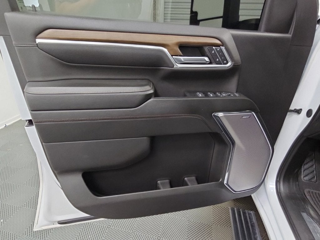 2024 Chevrolet Silverado 3500HD High Country - Photo 32