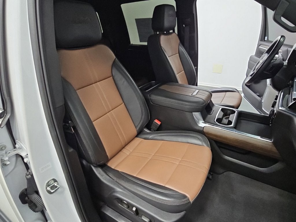 2024 Chevrolet Silverado 3500HD High Country - Photo 42