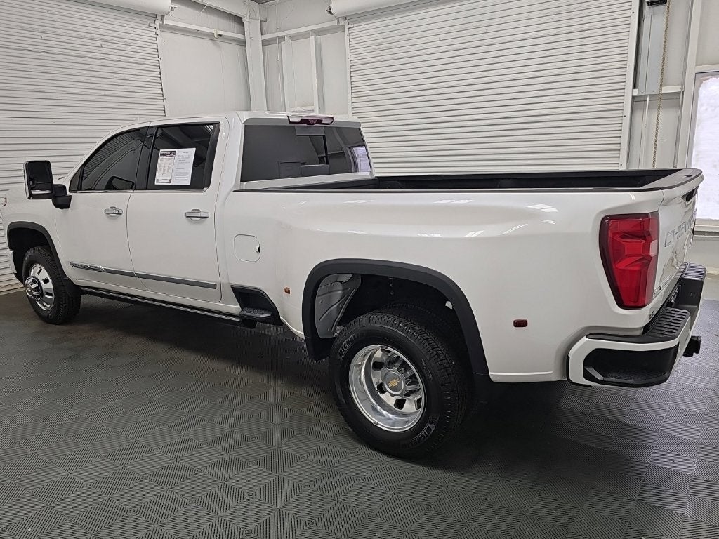 2024 Chevrolet Silverado 3500HD High Country - Photo 6