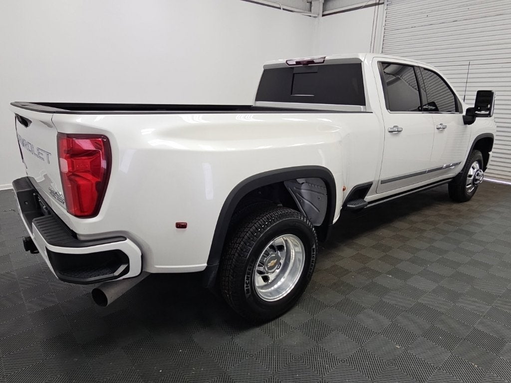 2024 Chevrolet Silverado 3500HD High Country - Photo 9