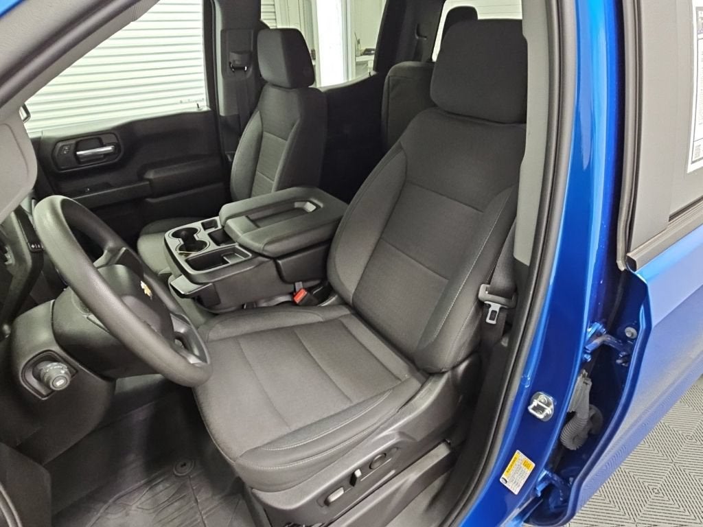 2024 Chevrolet Silverado 1500 Custom - Photo 23