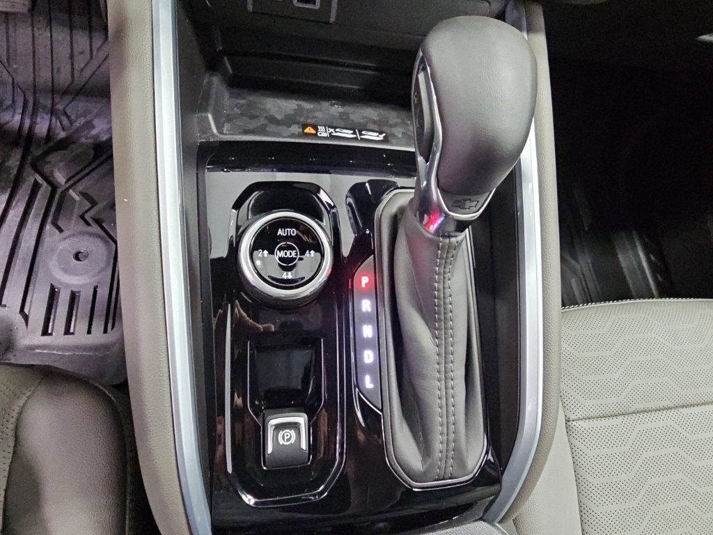 2025 Chevrolet Colorado ZR2 - Photo 22