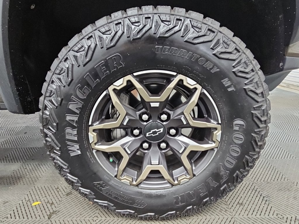 2025 Chevrolet Colorado ZR2 - Photo 50