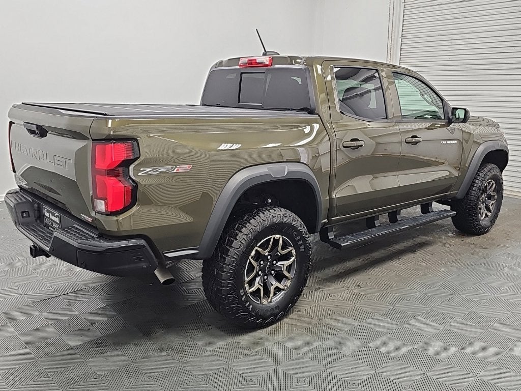 2025 Chevrolet Colorado ZR2 - Photo 9