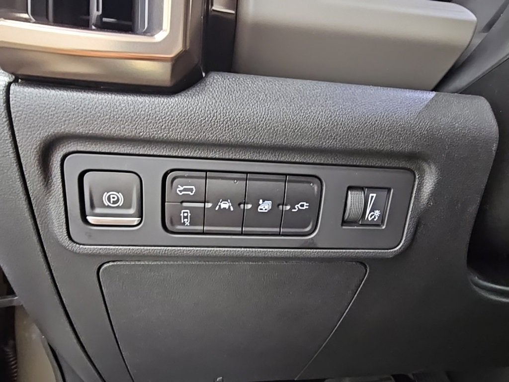 2025 GMC HUMMER EV SUV 2X