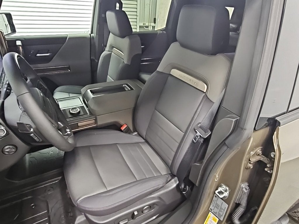 2025 GMC HUMMER EV SUV 2X