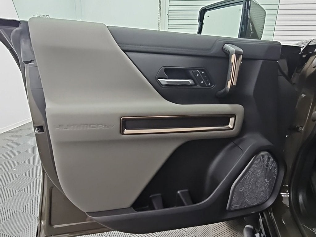 2025 GMC HUMMER EV SUV 2X