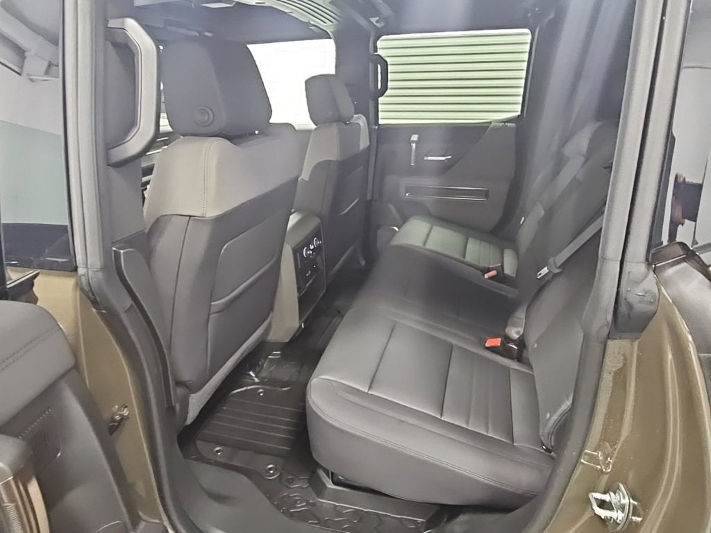 2025 GMC HUMMER EV SUV 2X