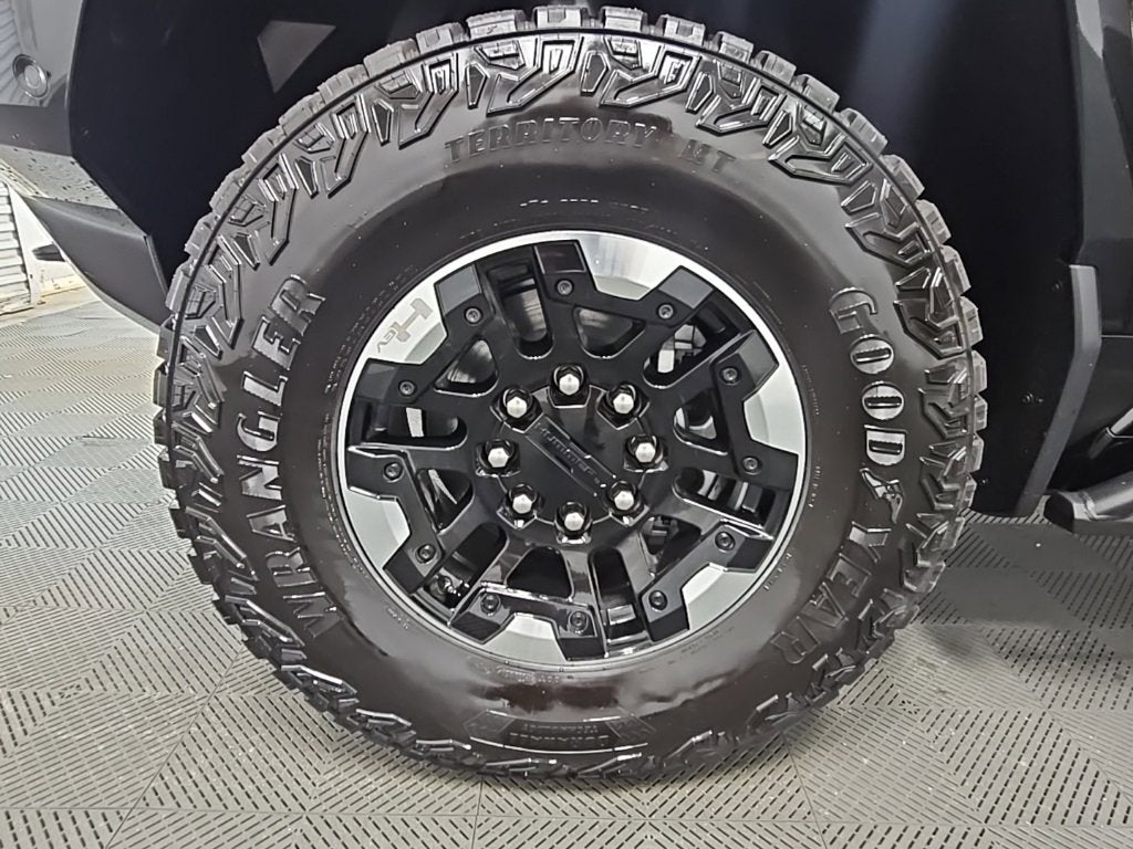 2025 GMC HUMMER EV SUV 2X