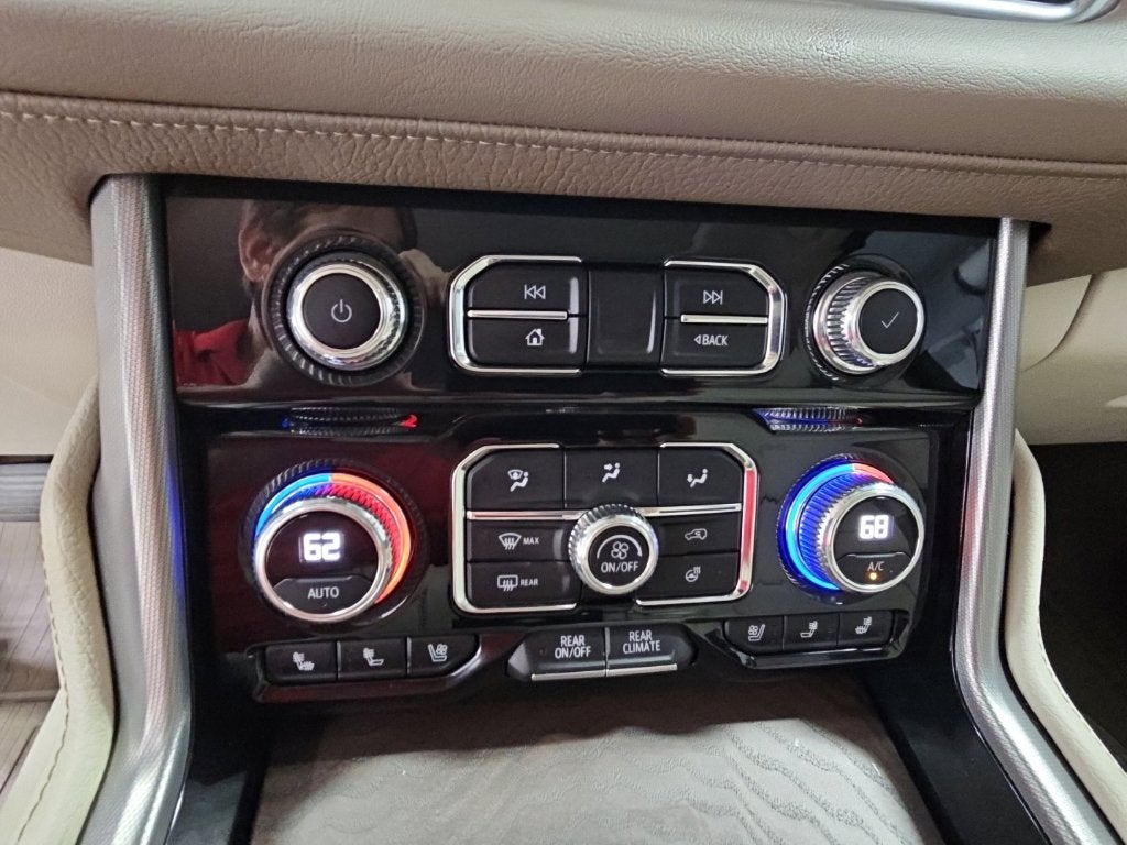 2023 GMC Yukon XL Denali - Photo 20