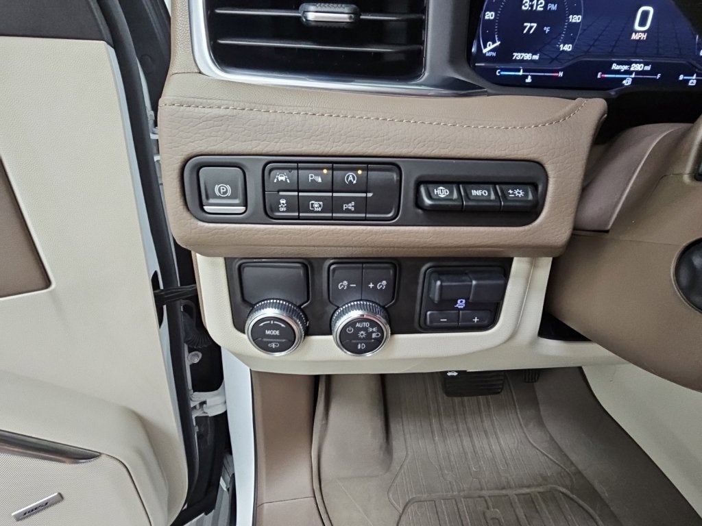 2023 GMC Yukon XL Denali - Photo 28
