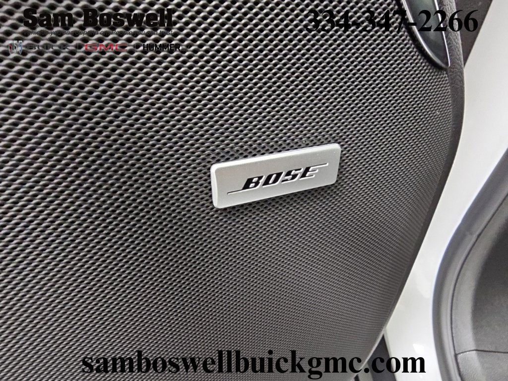 2027 GMC Yukon Denali - Photo 32