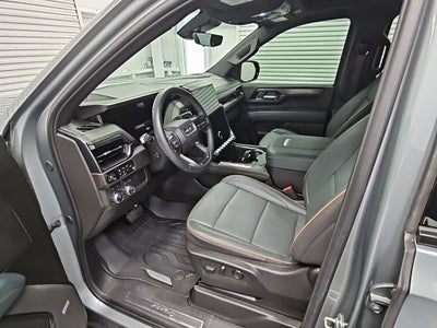 2025 GMC Yukon XL AT4