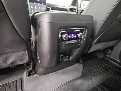 2025 GMC Yukon XL AT4