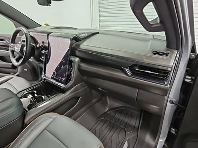 2025 GMC Yukon XL AT4