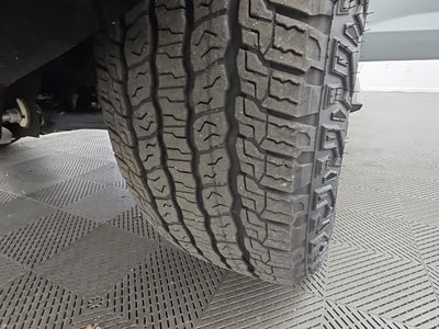 2025 GMC Yukon XL AT4