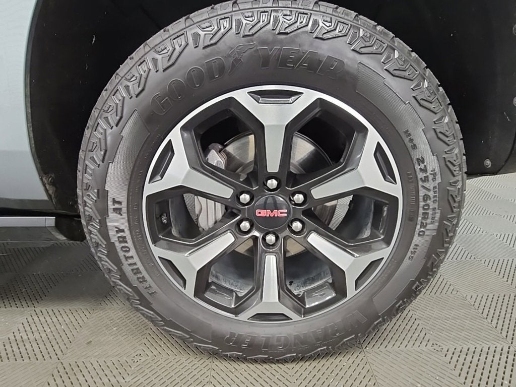 2025 GMC Yukon XL AT4