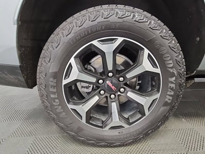 2025 GMC Yukon XL AT4