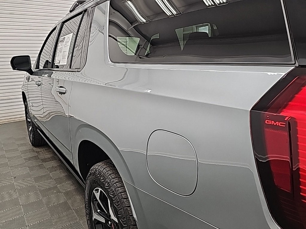2025 GMC Yukon XL AT4