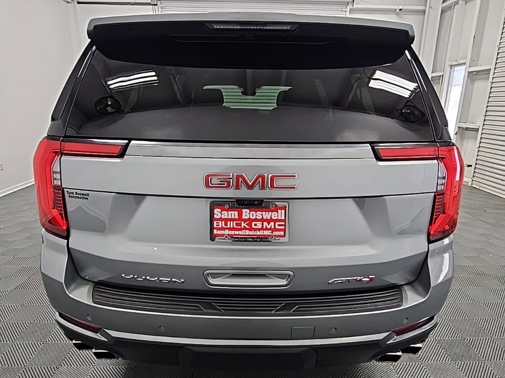 2025 GMC Yukon XL AT4