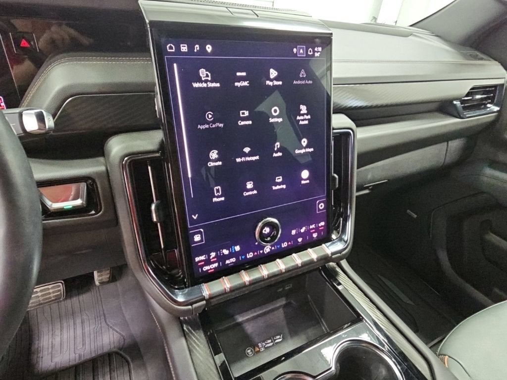 2025 GMC Yukon XL AT4